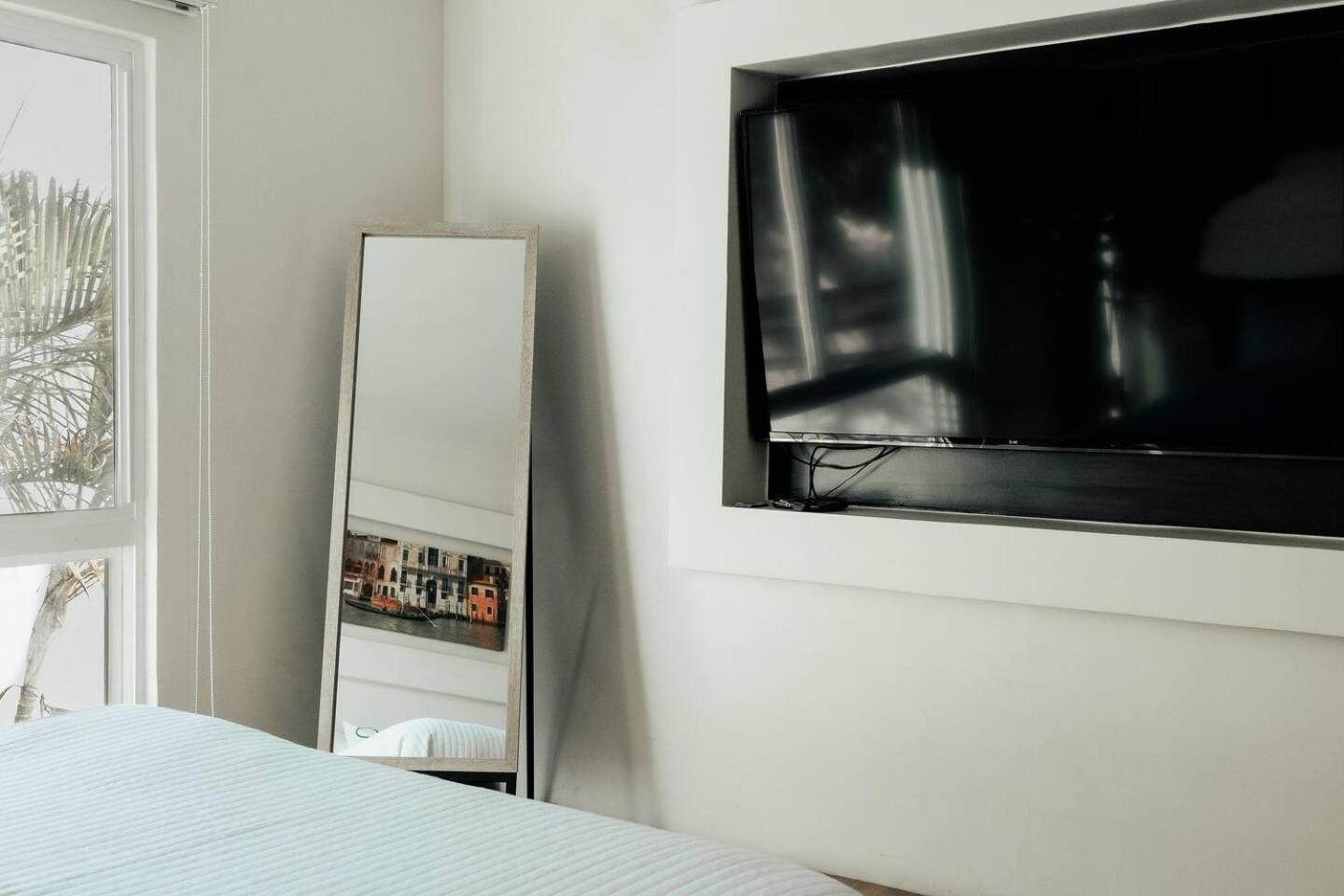 Studio 112 - Stay In Style, Stay Central Ensenada Dış mekan fotoğraf